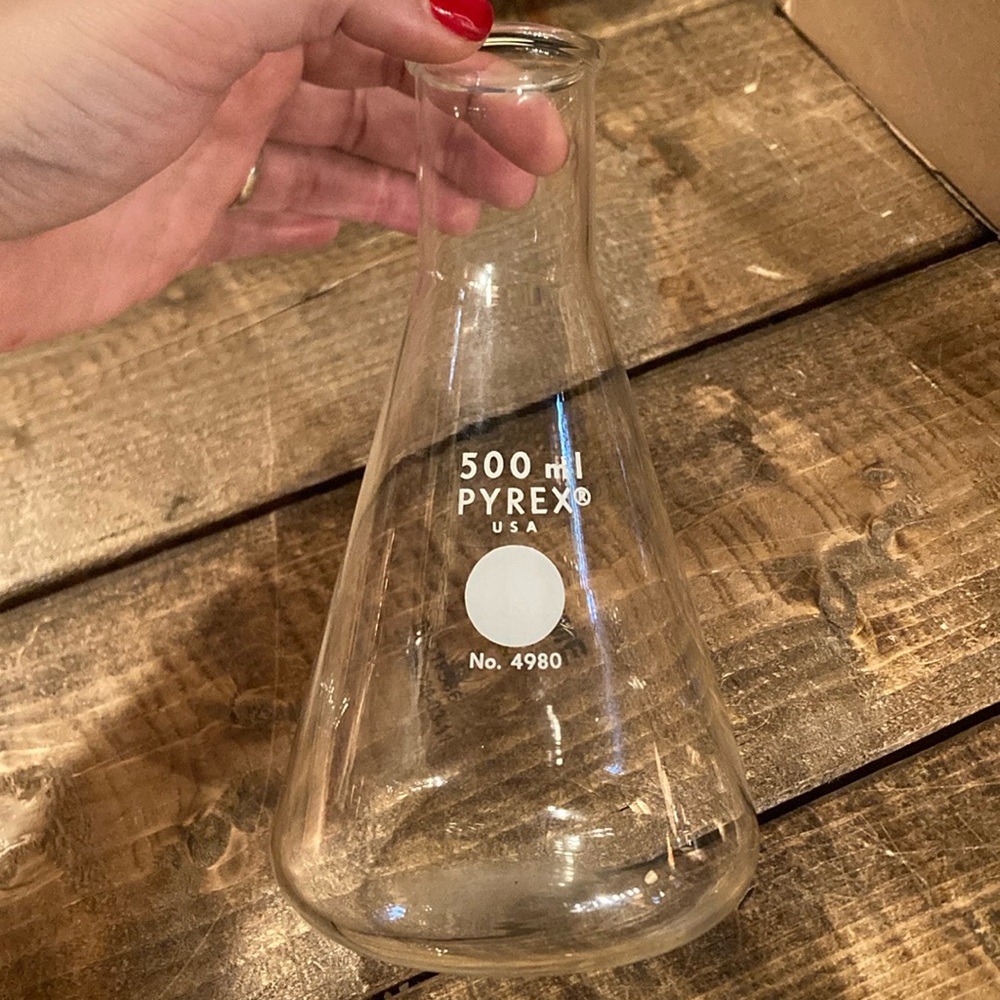 Pyrex Beaker